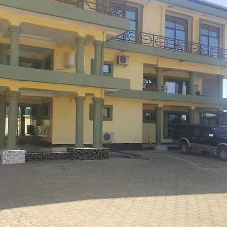 The Prince Charles Hotel Lusaka Esterno foto