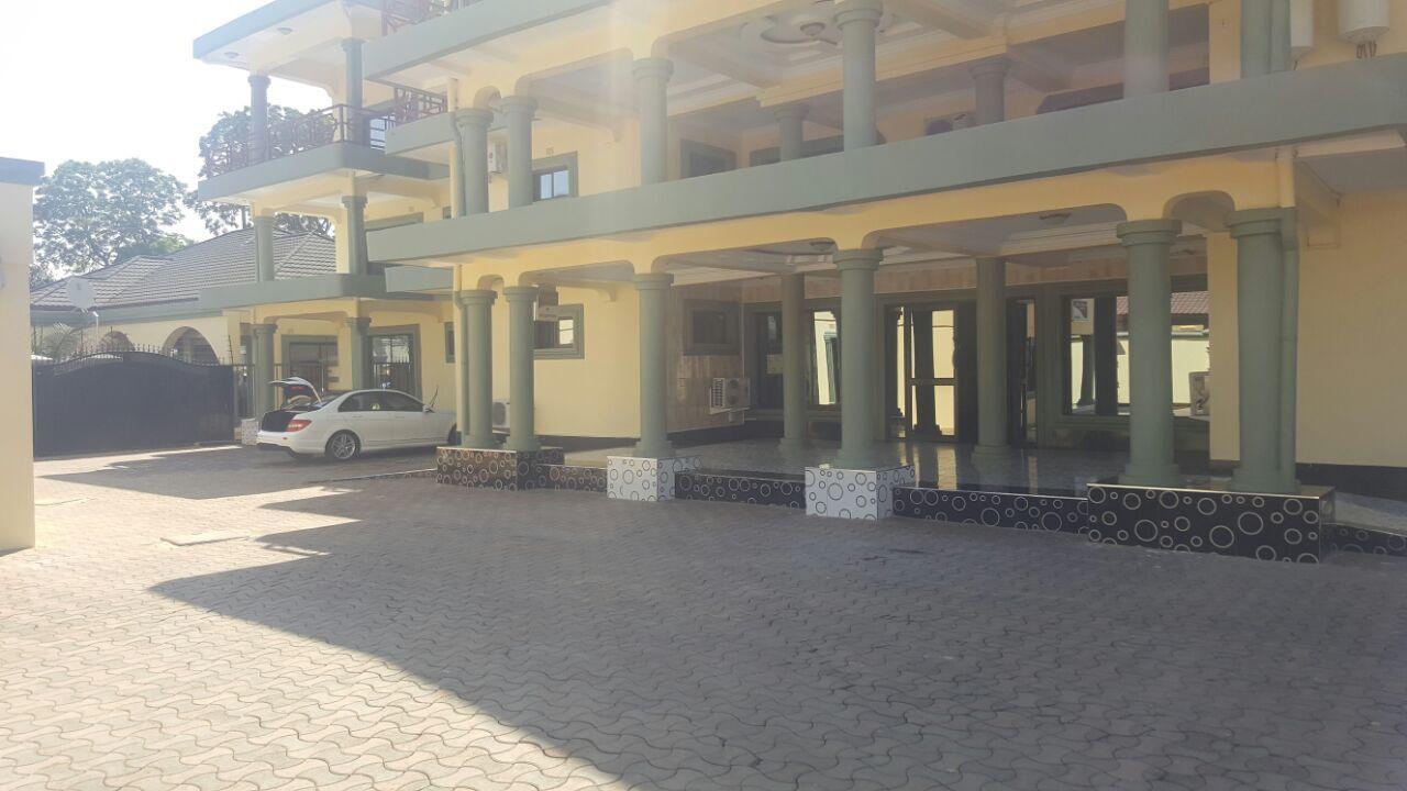 The Prince Charles Hotel Lusaka Esterno foto